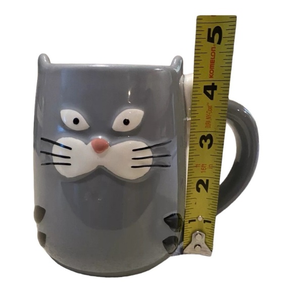 3D Kitty Cat Ceramic Coffee Mug Tag Grey Feline Friend
Animal Beverage Cup/Mug - Picture 7 of 10